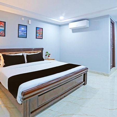 Super Townhouse Qualia Elite S R Nagar Hotel Hyderabad Luaran gambar