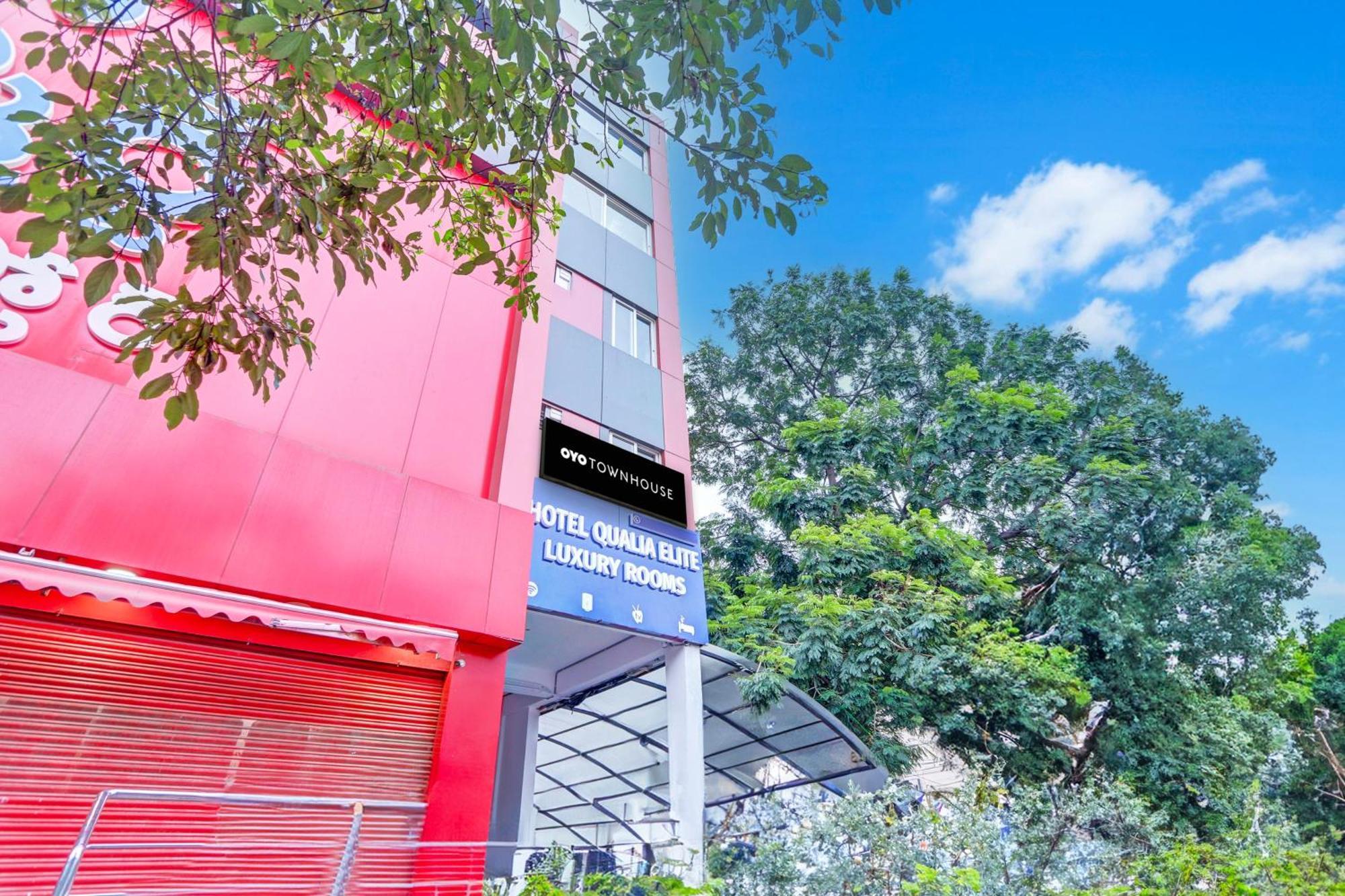 Super Townhouse Qualia Elite S R Nagar Hotel Hyderabad Luaran gambar