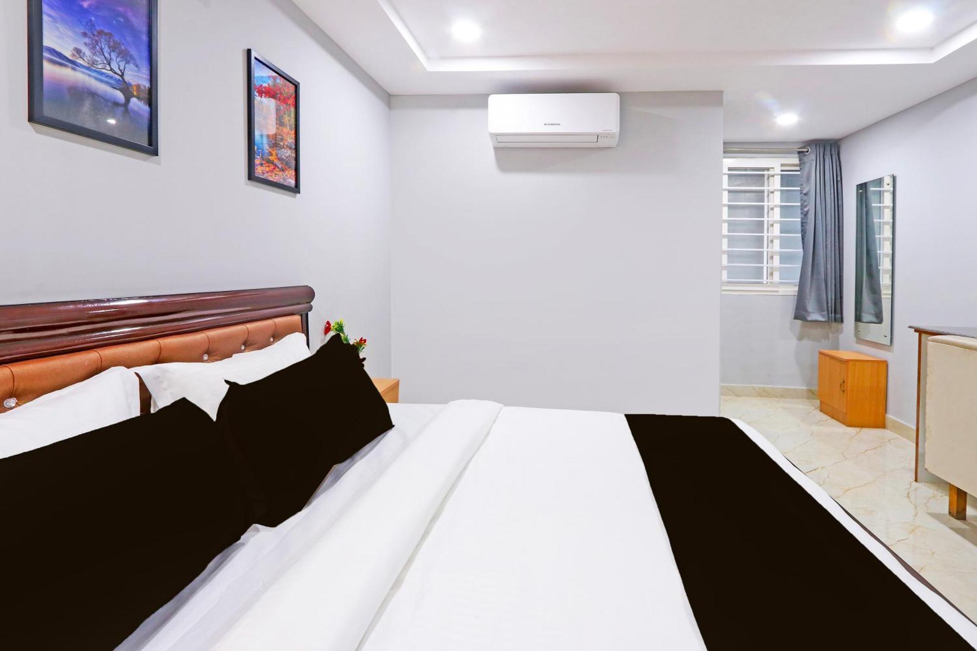 Super Townhouse Qualia Elite S R Nagar Hotel Hyderabad Luaran gambar